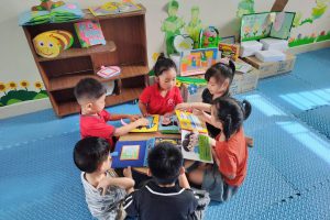 📚✨ HOẠT ĐỘNG TẠI PHÒNG THƯ VIỆN CỦA CÁC BÉ TRƯỜNG MẦM NON QUẢNG LA ✨📚